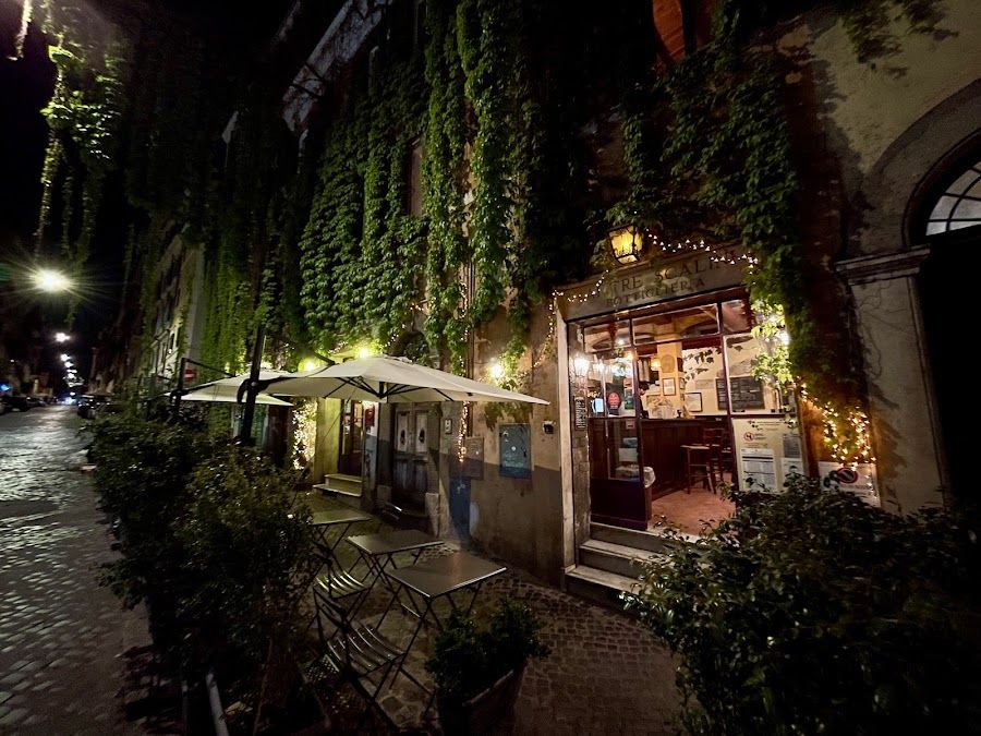 Ai Tre Scalini, Rome