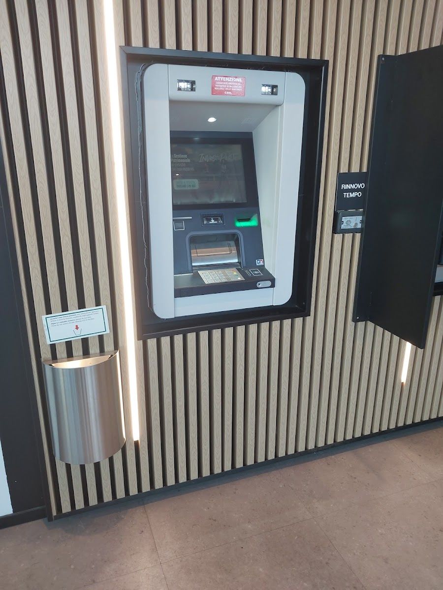 Banco 12, Rome