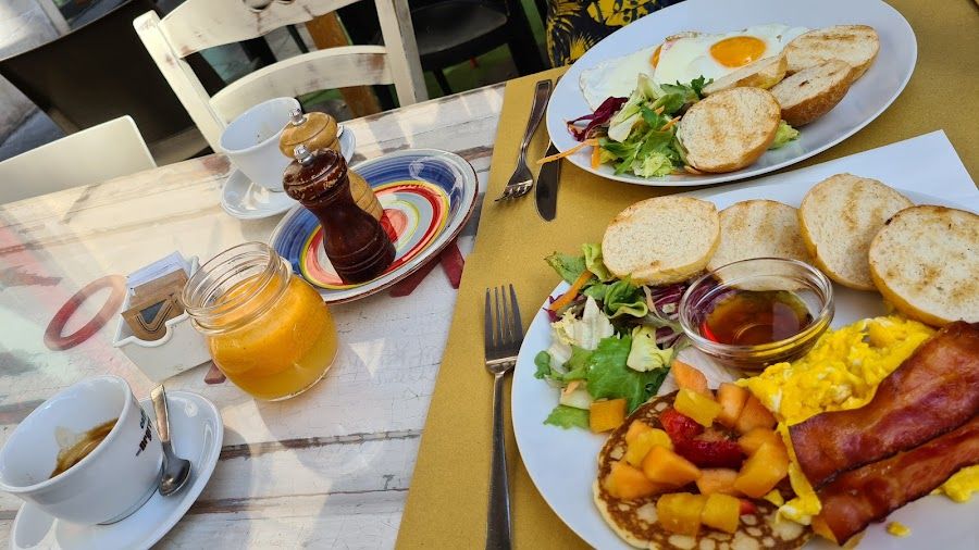 Baylon Cafe, Rome