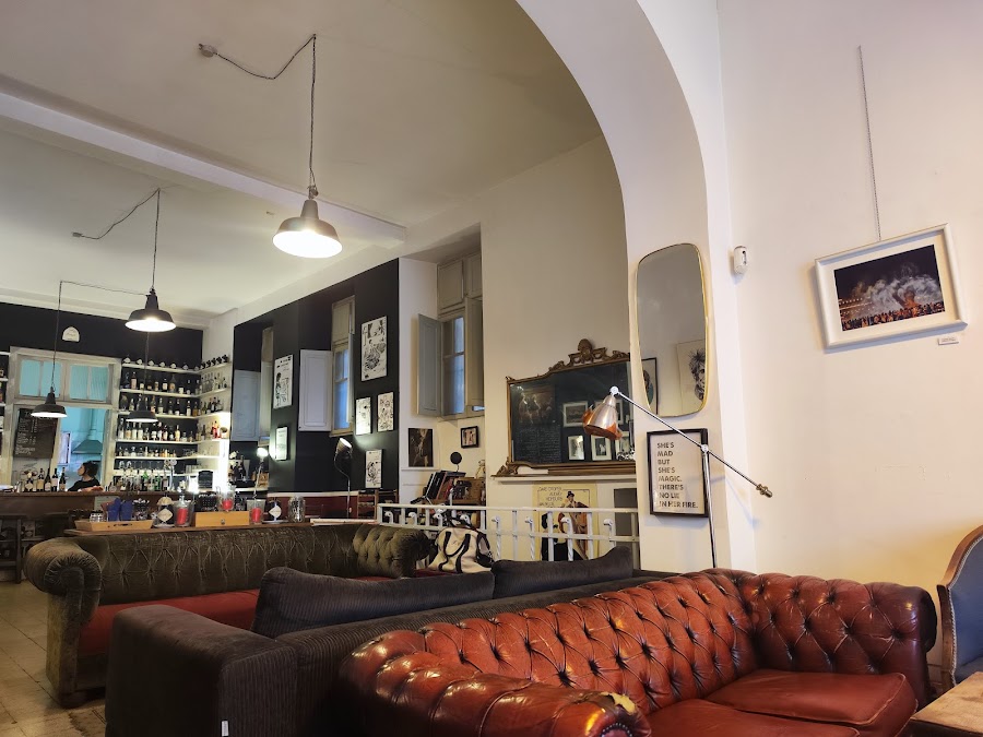 Bukowski's Bar, Rome