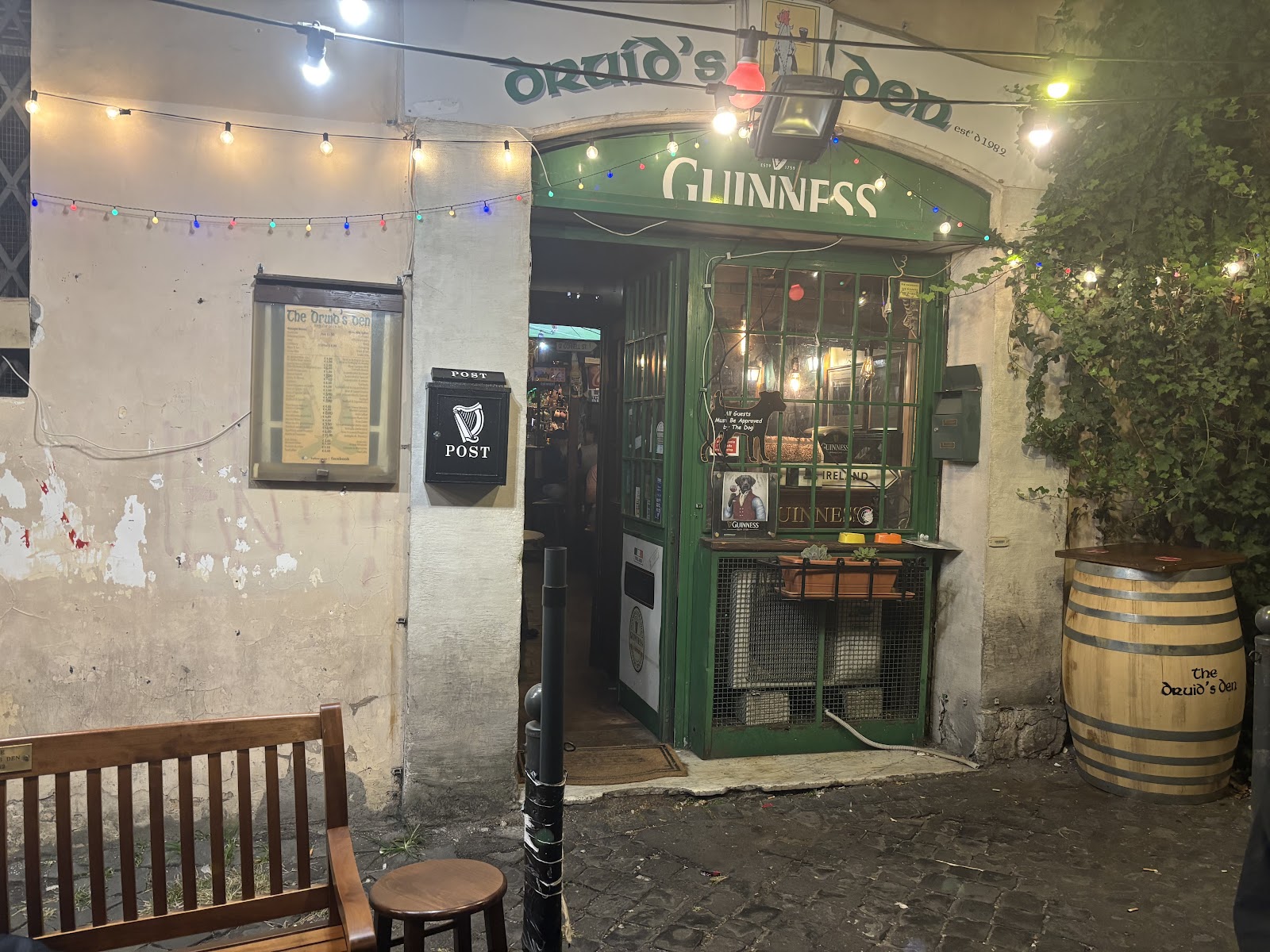 Druid's Den, Rome
