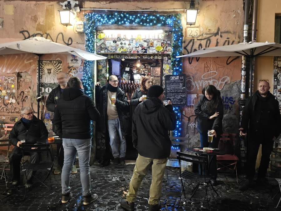 Ma Che Siete Venuti a F&agrave;, Rome