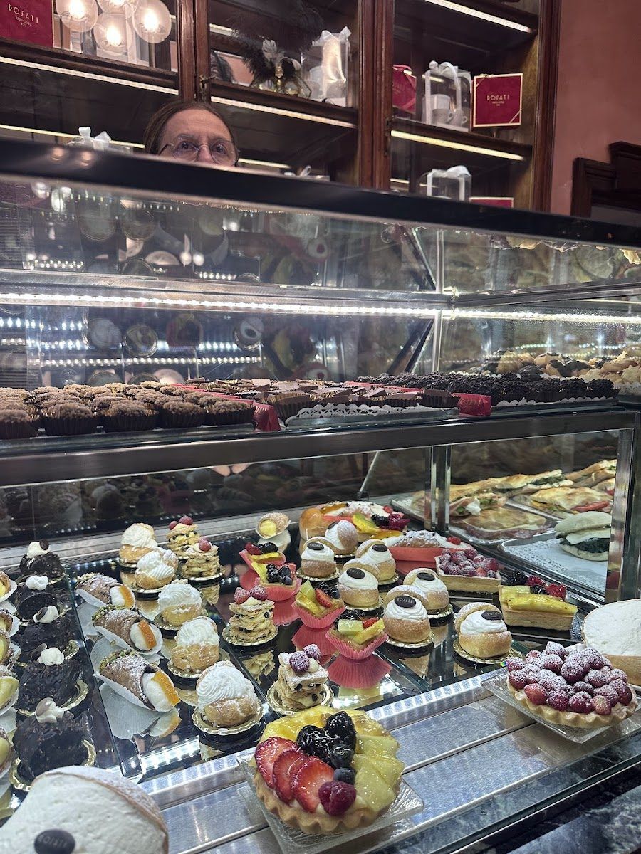 Rosati, Rome