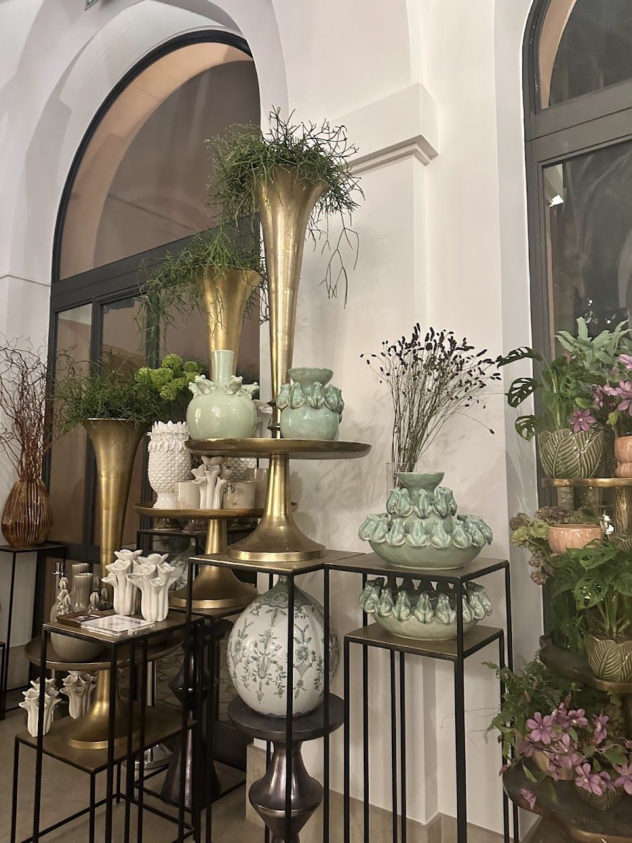 Stravinskij Bar at Hotel de Russie, Rome