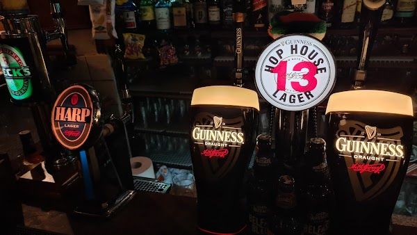 Finnegan Irish Pub