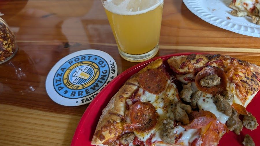 Pizza Port Pacific Beach, San Diego