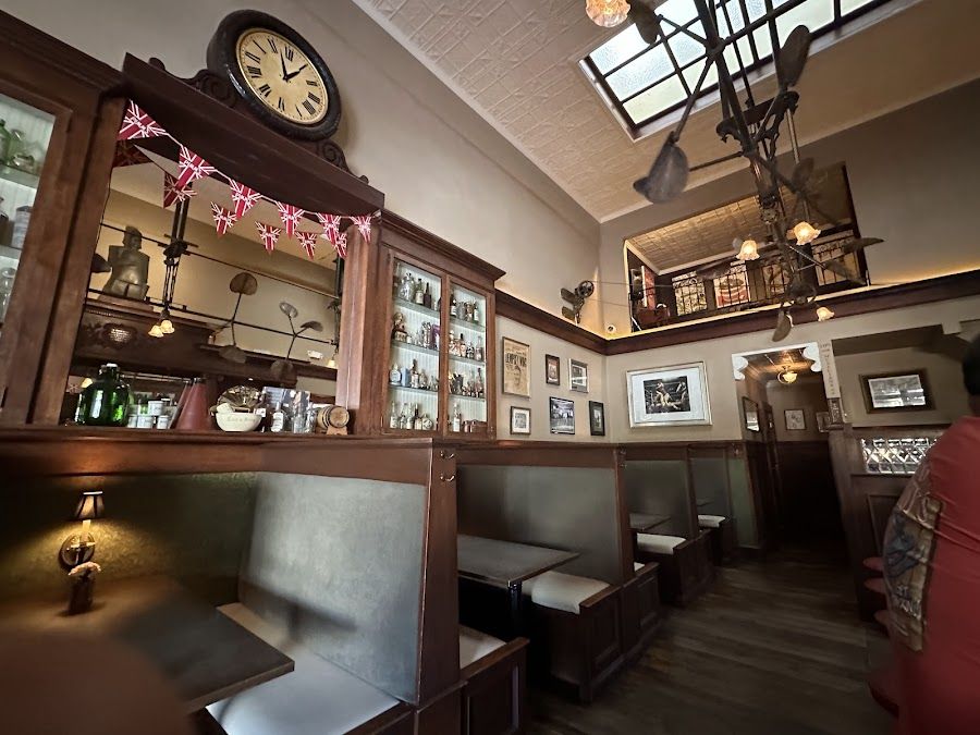 Comstock Saloon After Work, San Francisco