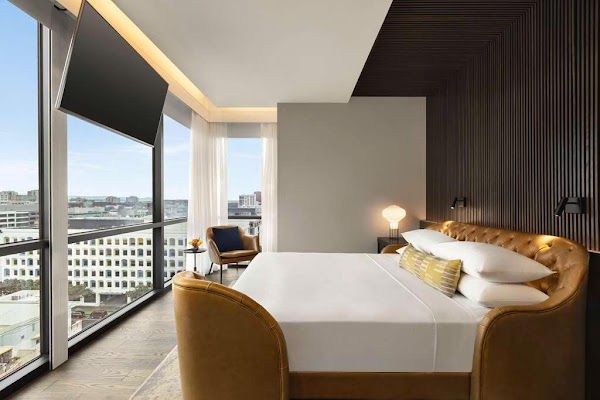 The View Lounge at Marriott Marquis