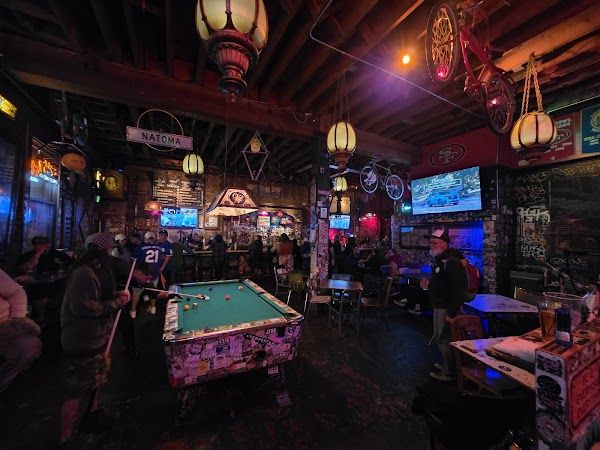 Soluna Cafe & Lounge