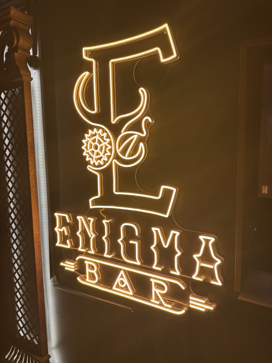 Bar Enigma, Santiago