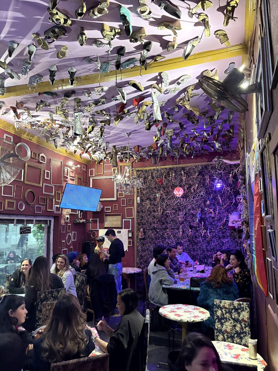 Chueca Bar, Santiago