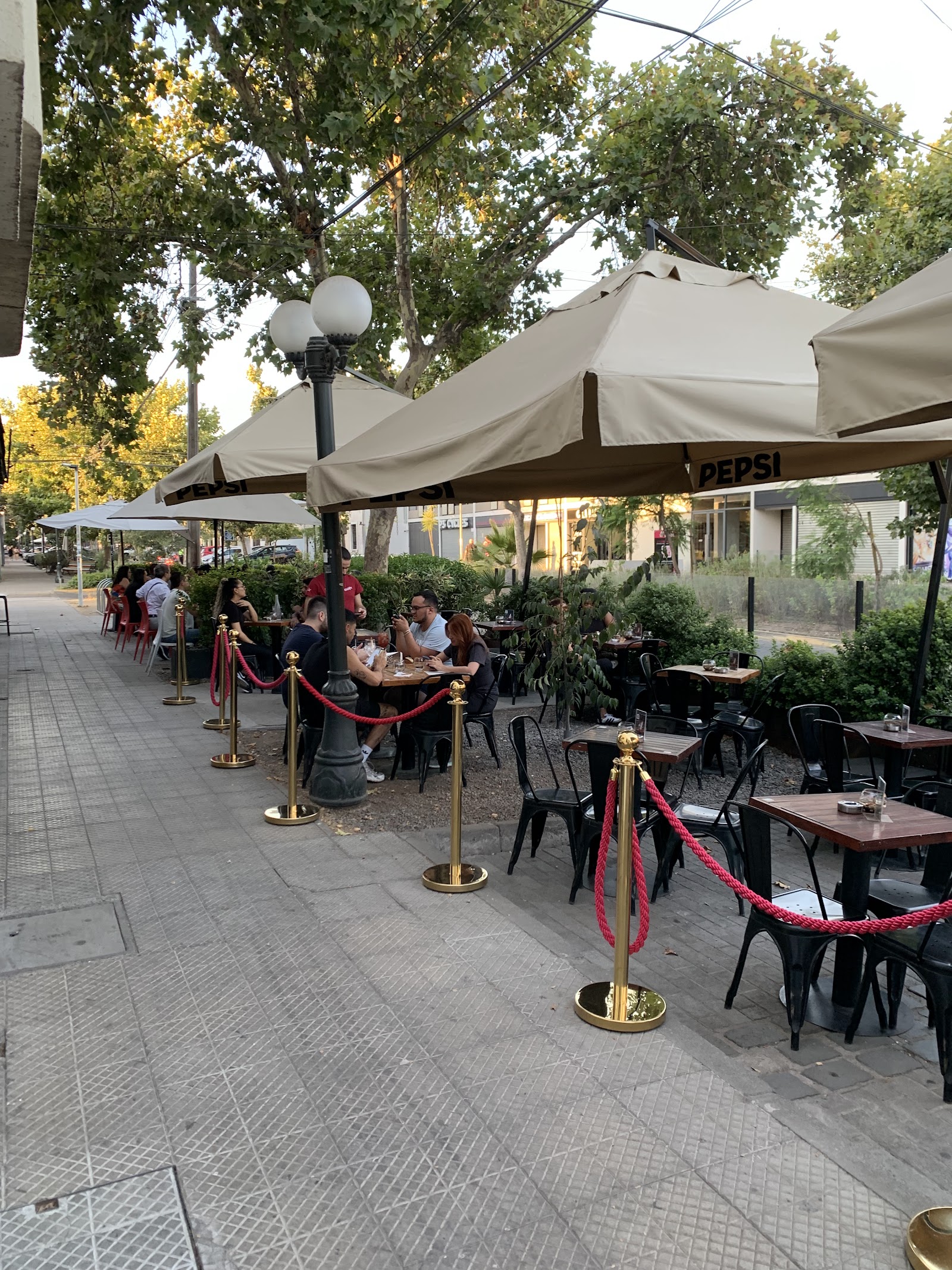 ConserBar, Santiago