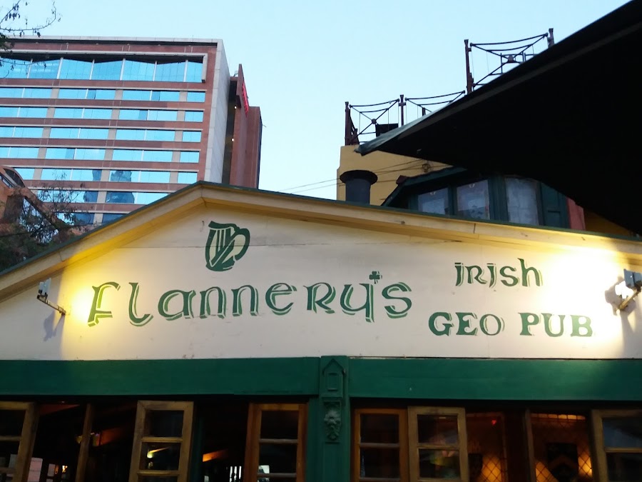 Flannery's Irish Pub, Santiago
