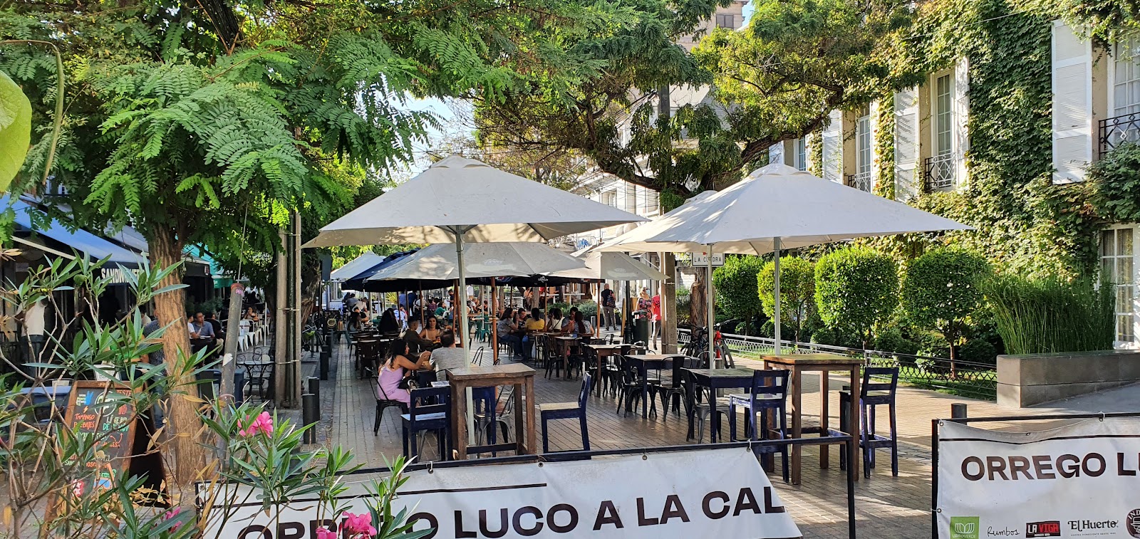 Kross Bar, Santiago