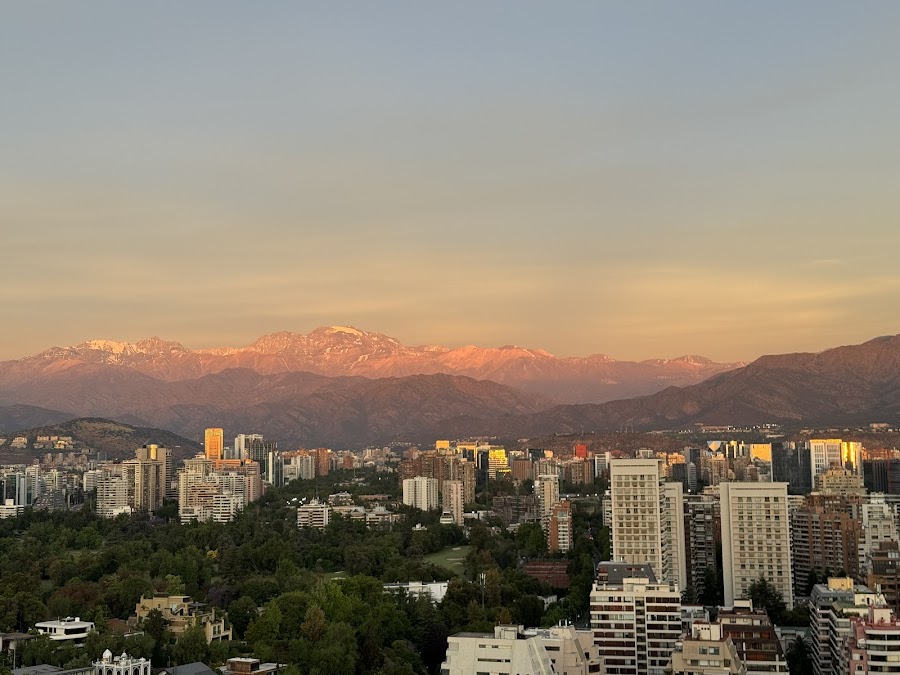 Red2One, Santiago