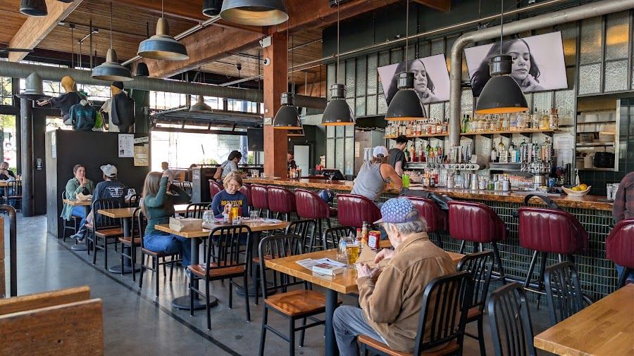Elysian Brewing Capitol Hill, Seattle