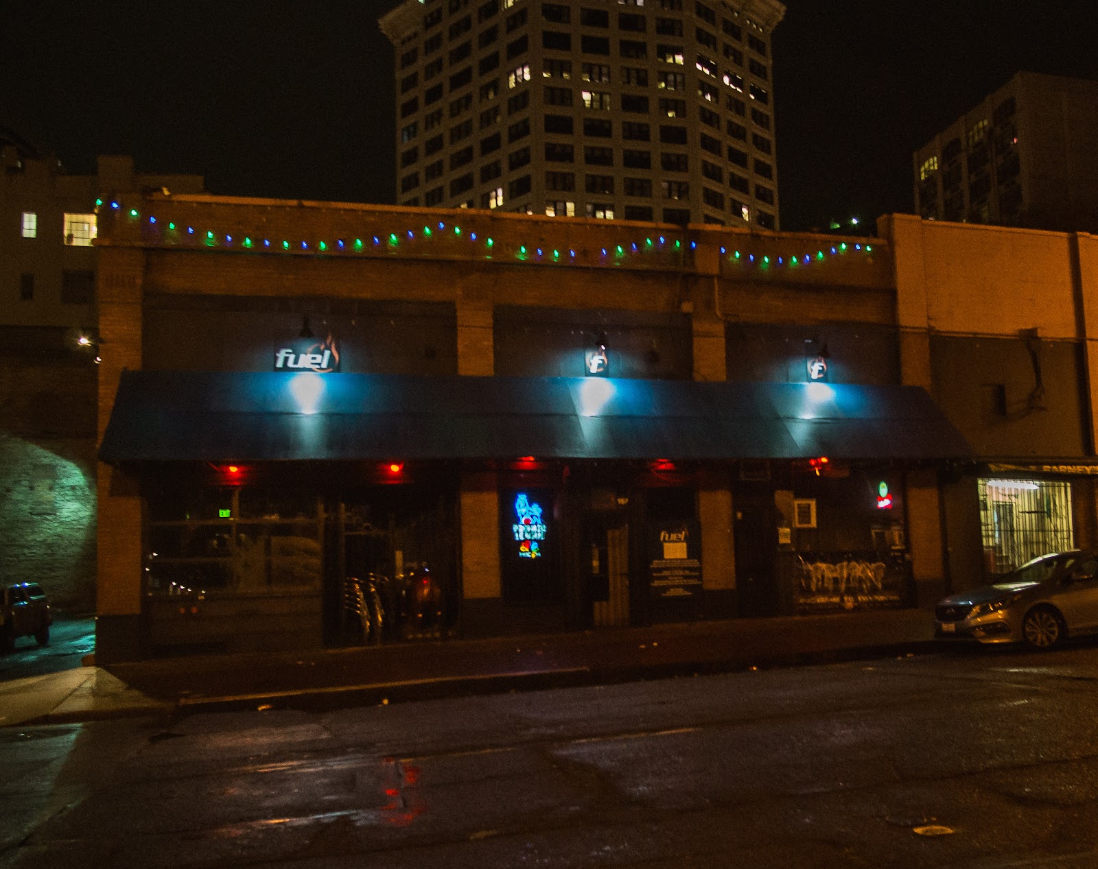 Fuel Sports Grill, Seattle