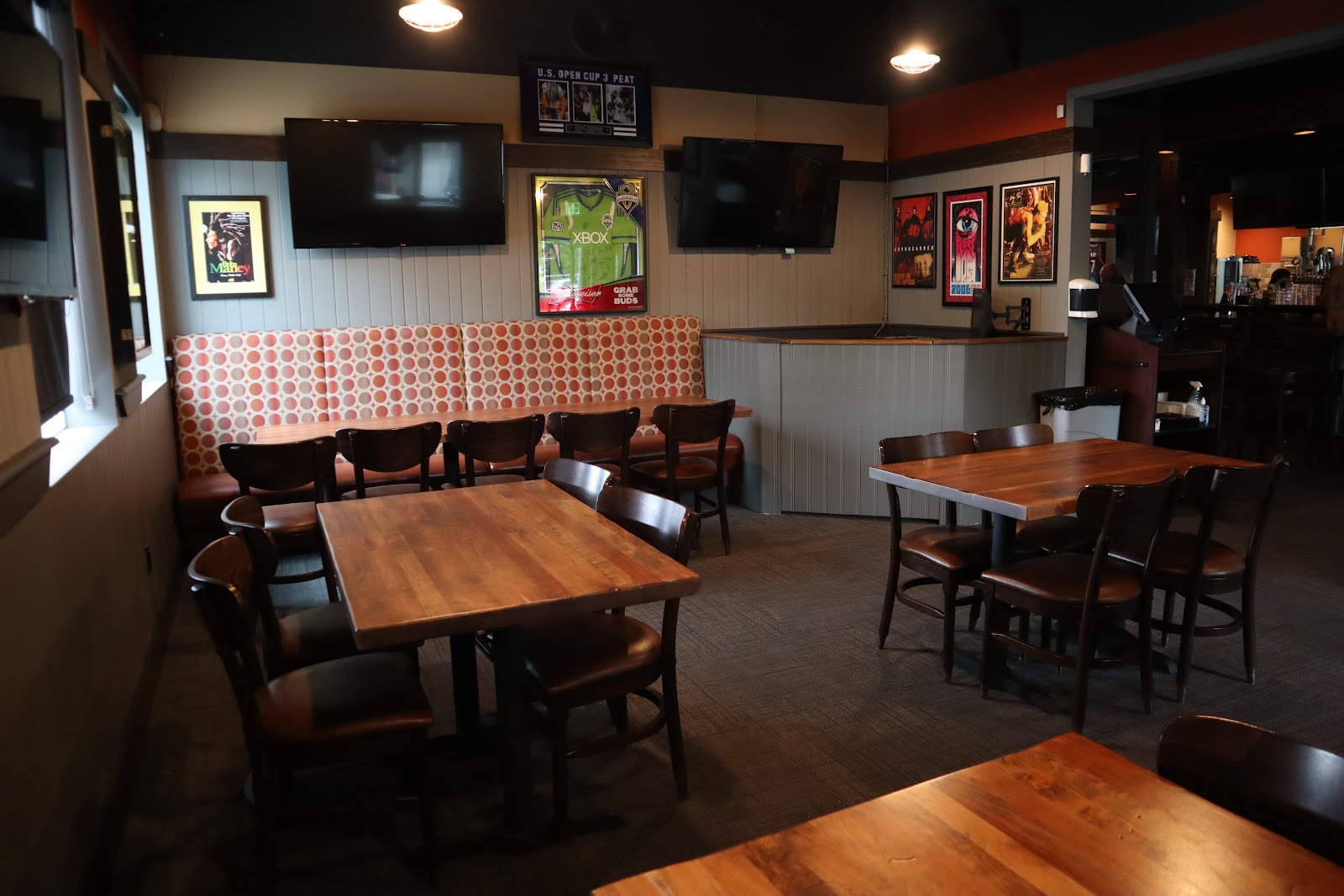 Fuel Sports Grill, Seattle
