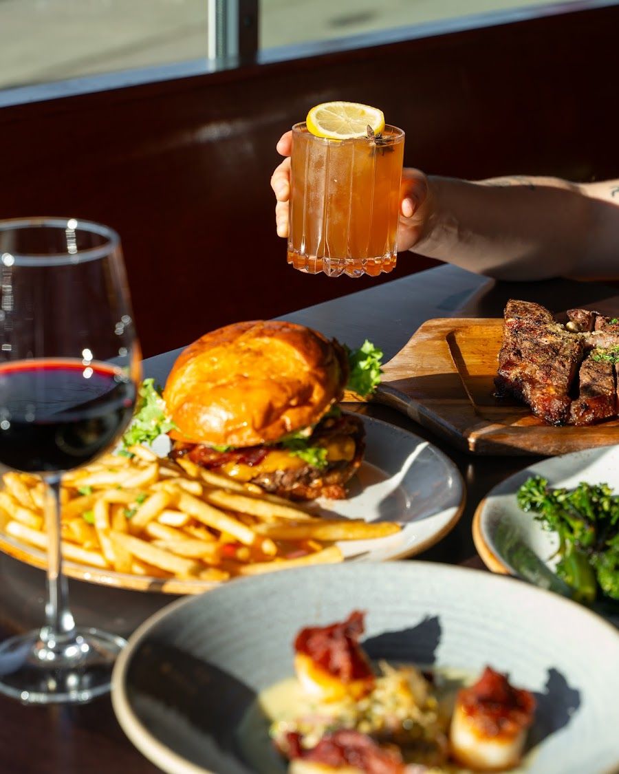 Jak's Grill Sports Bar, Seattle