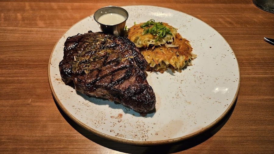 Jak's Grill Sports Bar, Seattle