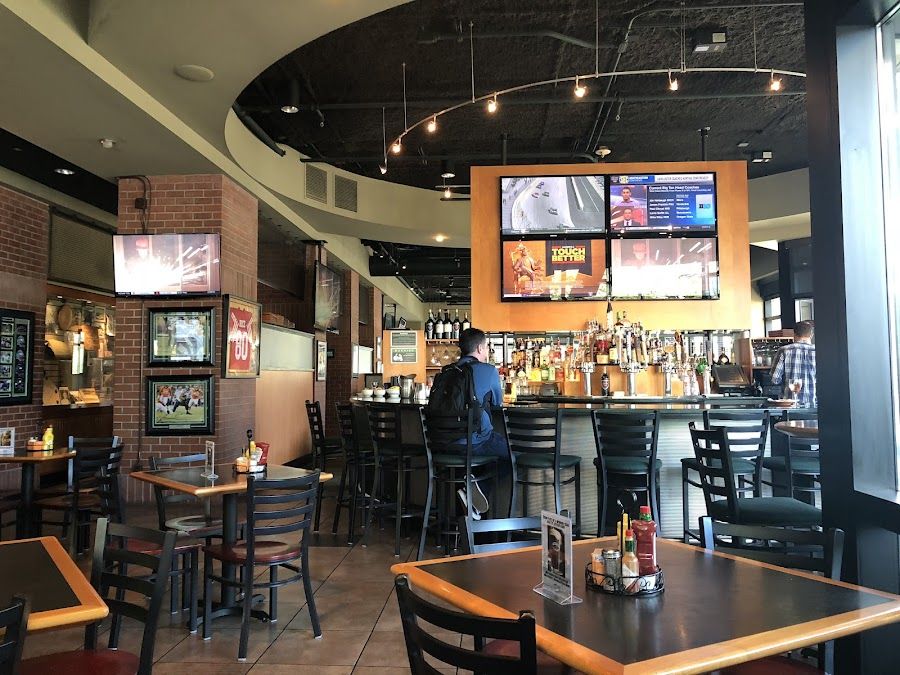 Sport Restaurant &amp; Bar, Seattle