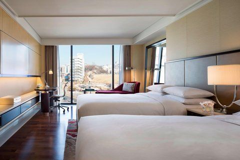 Cobalt Rooftop at JW Marriott Dongdaemun, Seoul