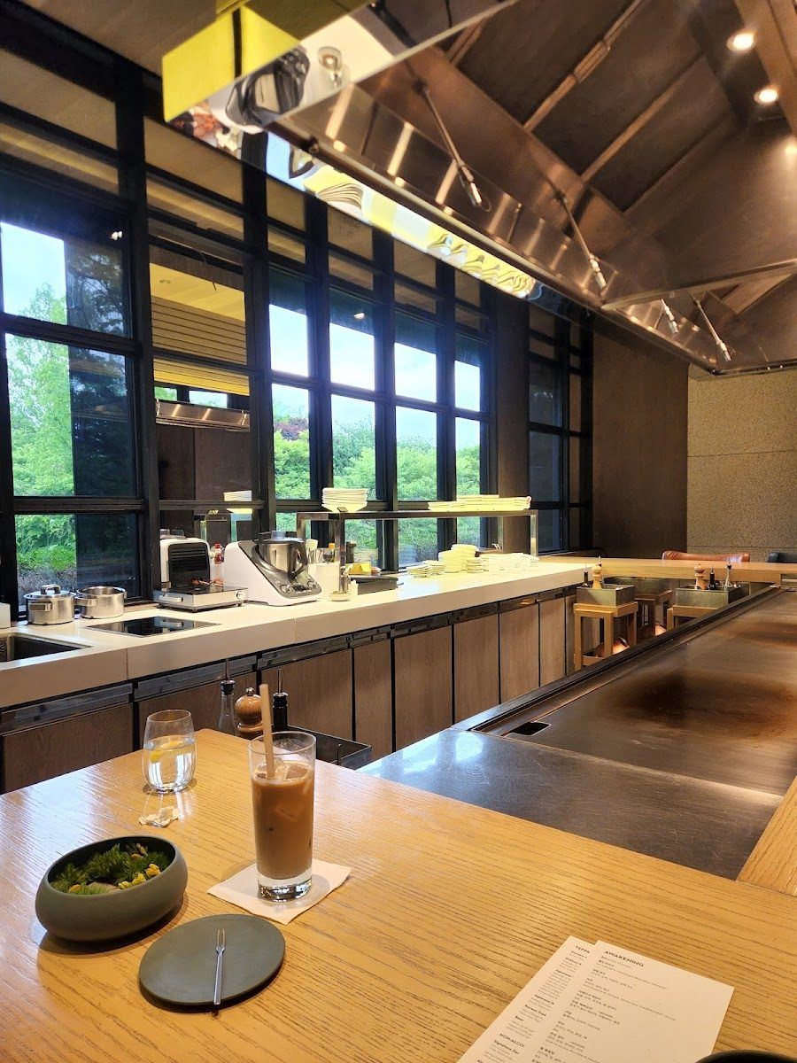 Mortar &amp; Pestle, Seoul