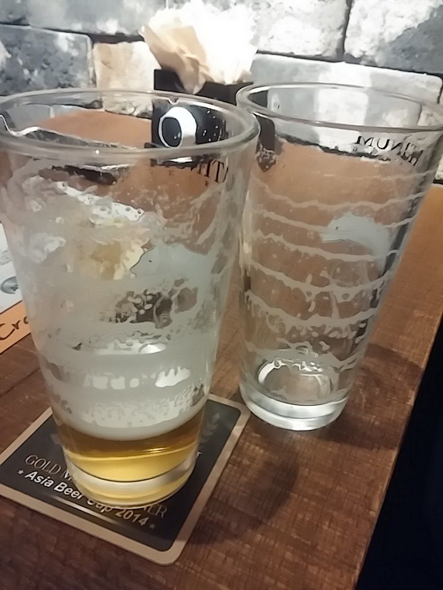 Platinum Pub, Seoul