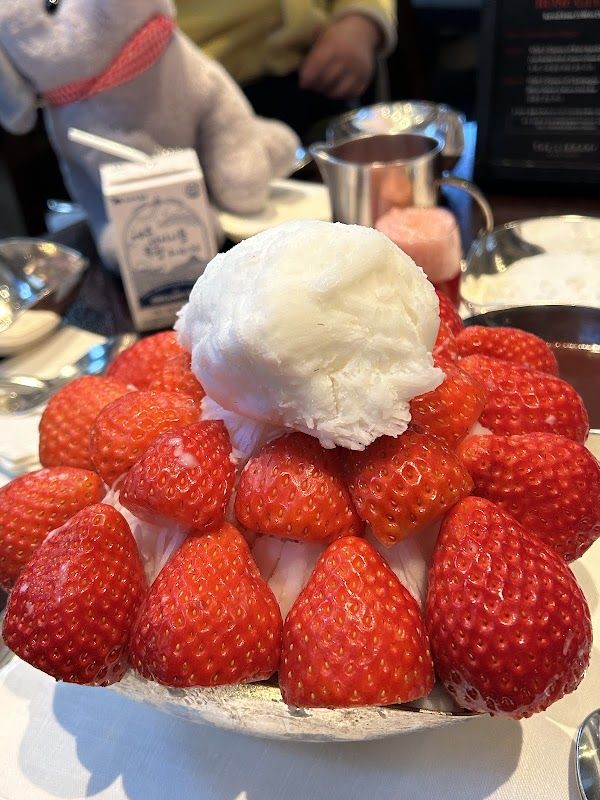 Charles H at Four Seasons Seoul