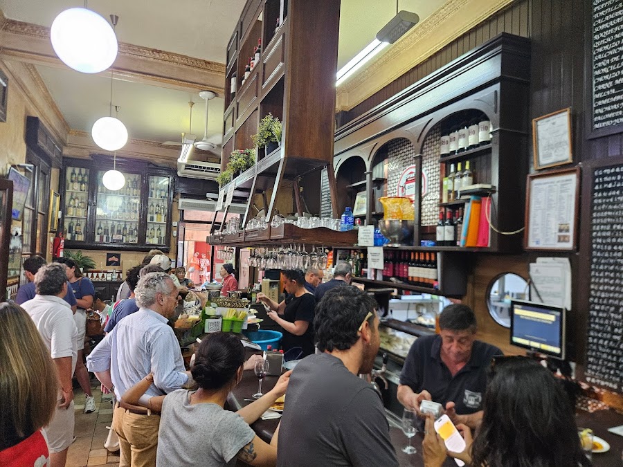 Bodega Santa Cruz, Seville
