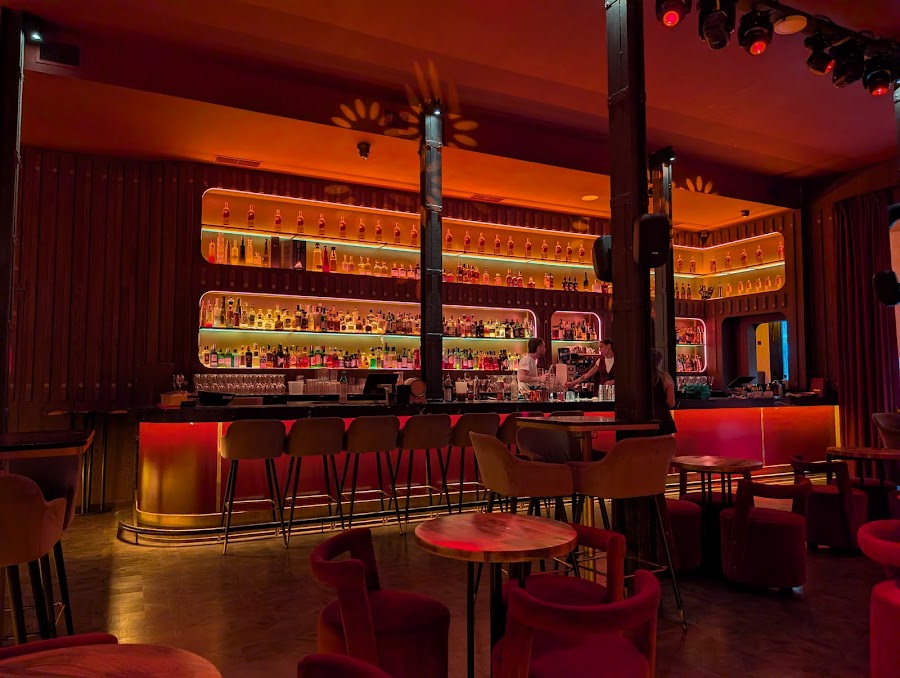 Montana Cocktail Bar, Seville