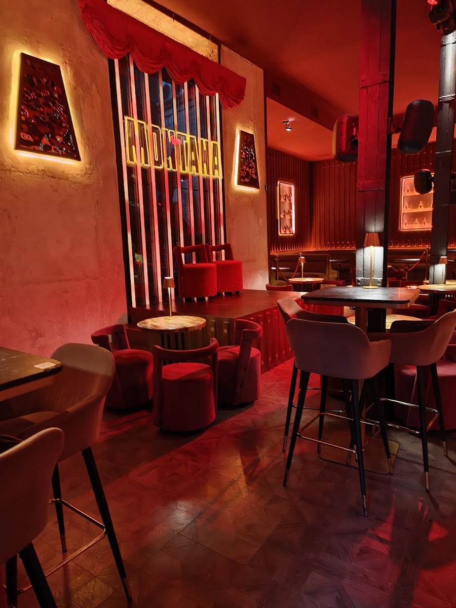 Montana Cocktail Bar, Seville