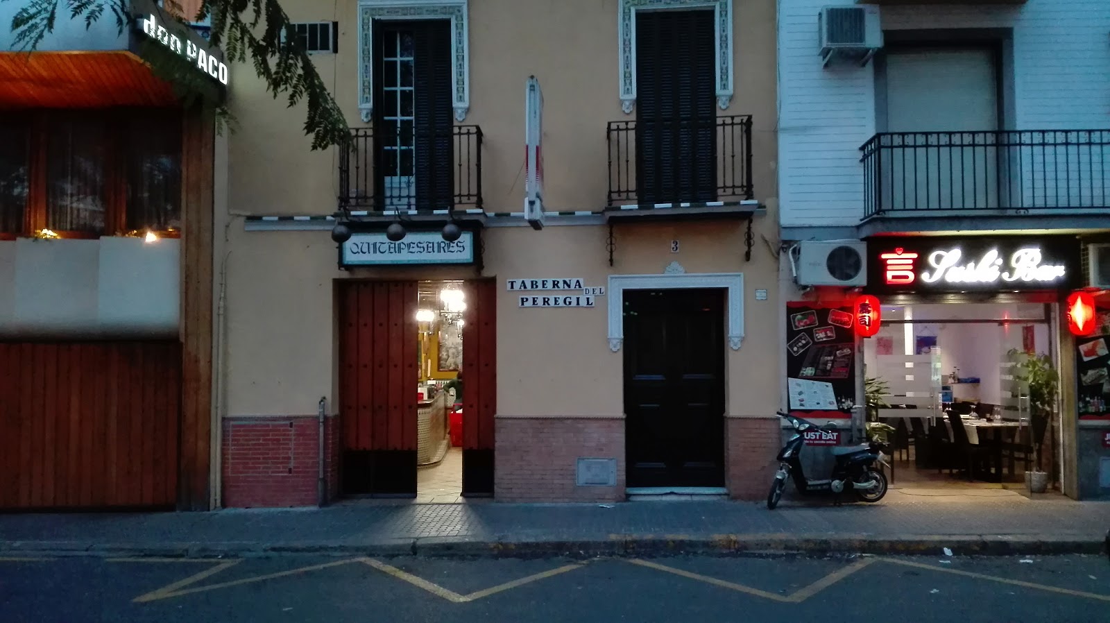 Quitapesares, Seville