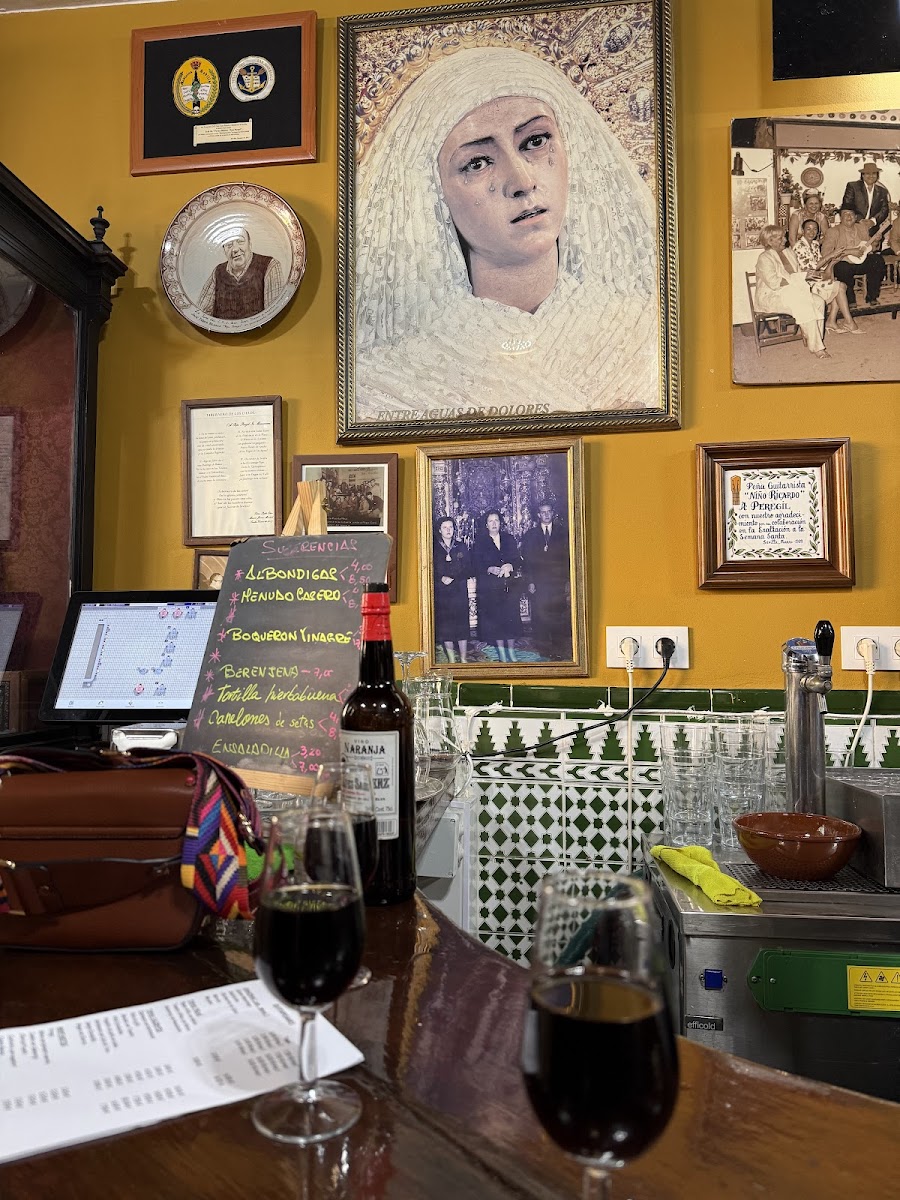 Quitapesares, Seville