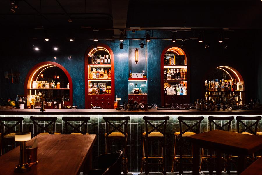 Bar Spectre, Singapore
