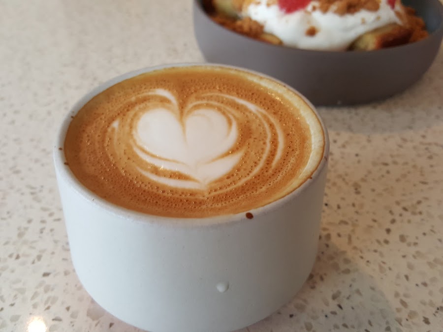 Crackerjack, Singapore