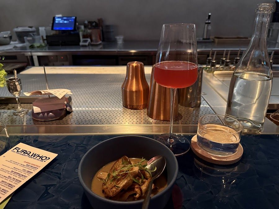 Fura, Singapore