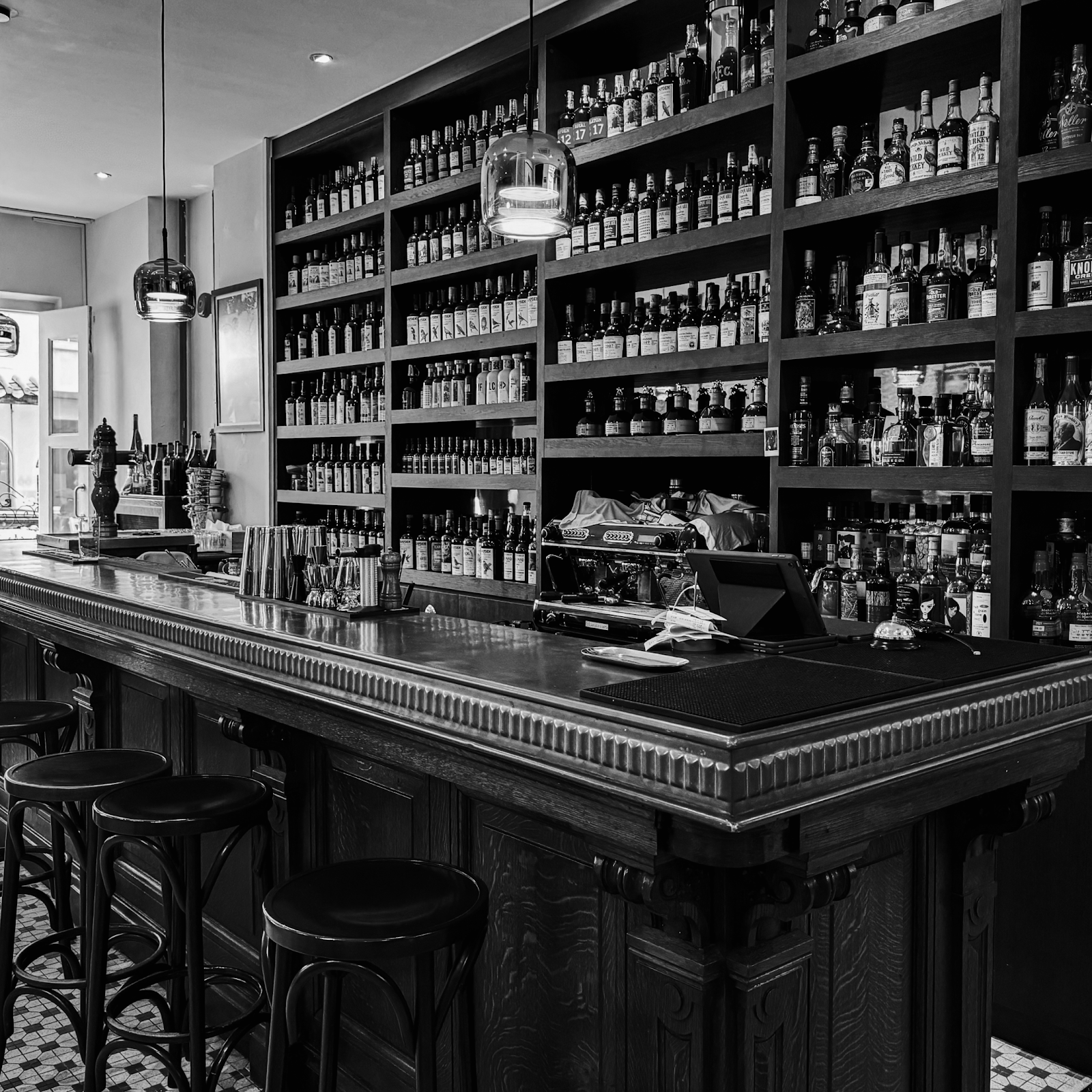 Madame cocktail and wine bar Paris-inspired interior, Tras Street Singapore