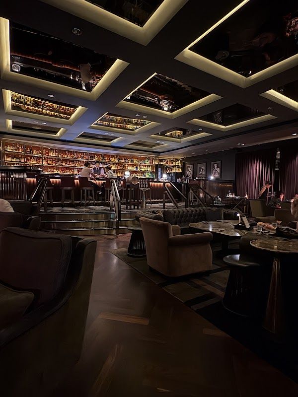 Atlas Bar