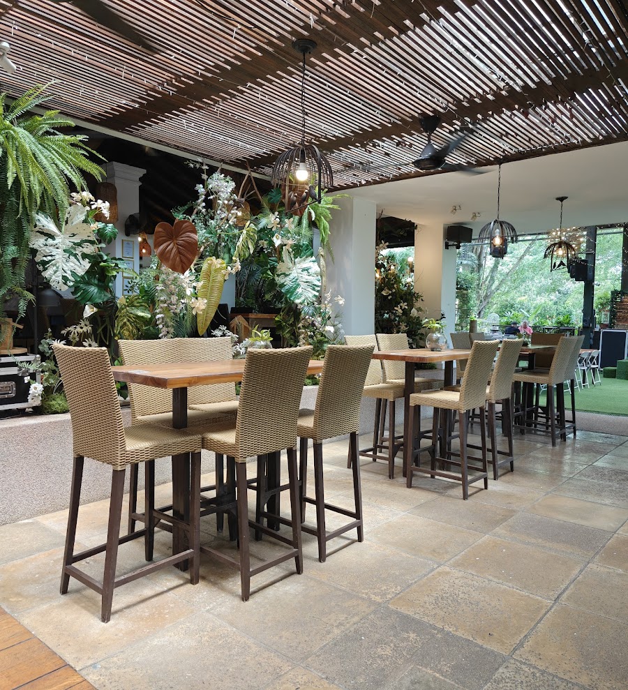 RedDot Brewhouse, Singapore