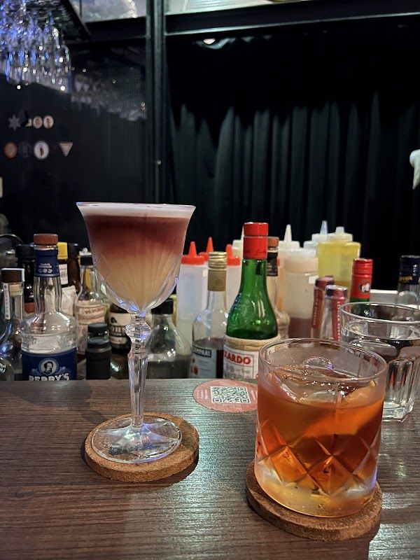 Atlas Bar