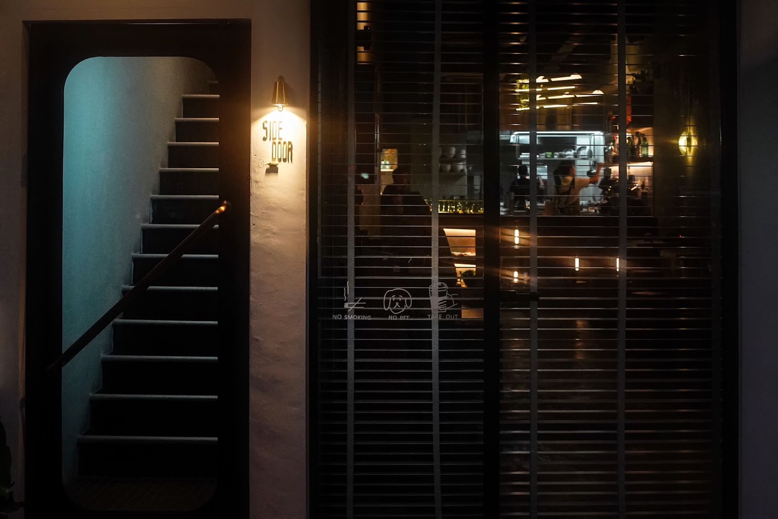 Side Door cocktail bar, Singapore