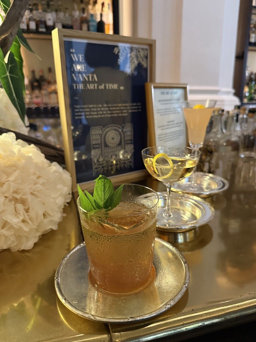 Writers Bar at Raffles, Singapore