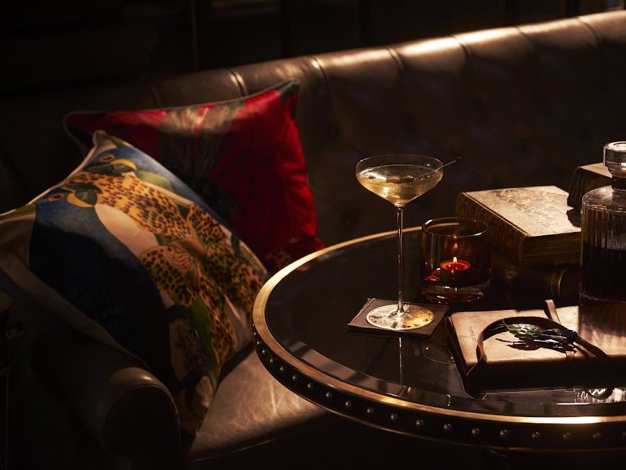 Writers Bar at Raffles, Singapore