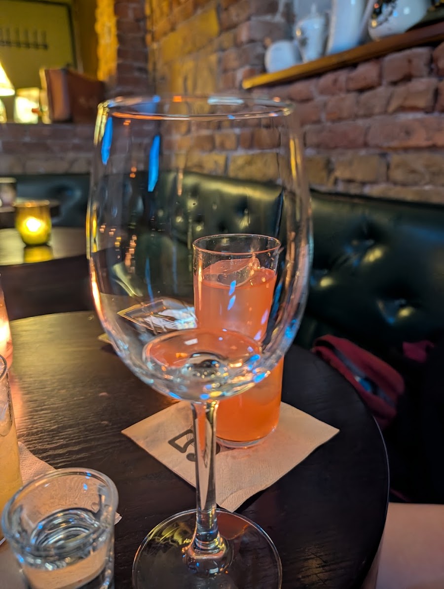 5L Speakeasy, Sofia