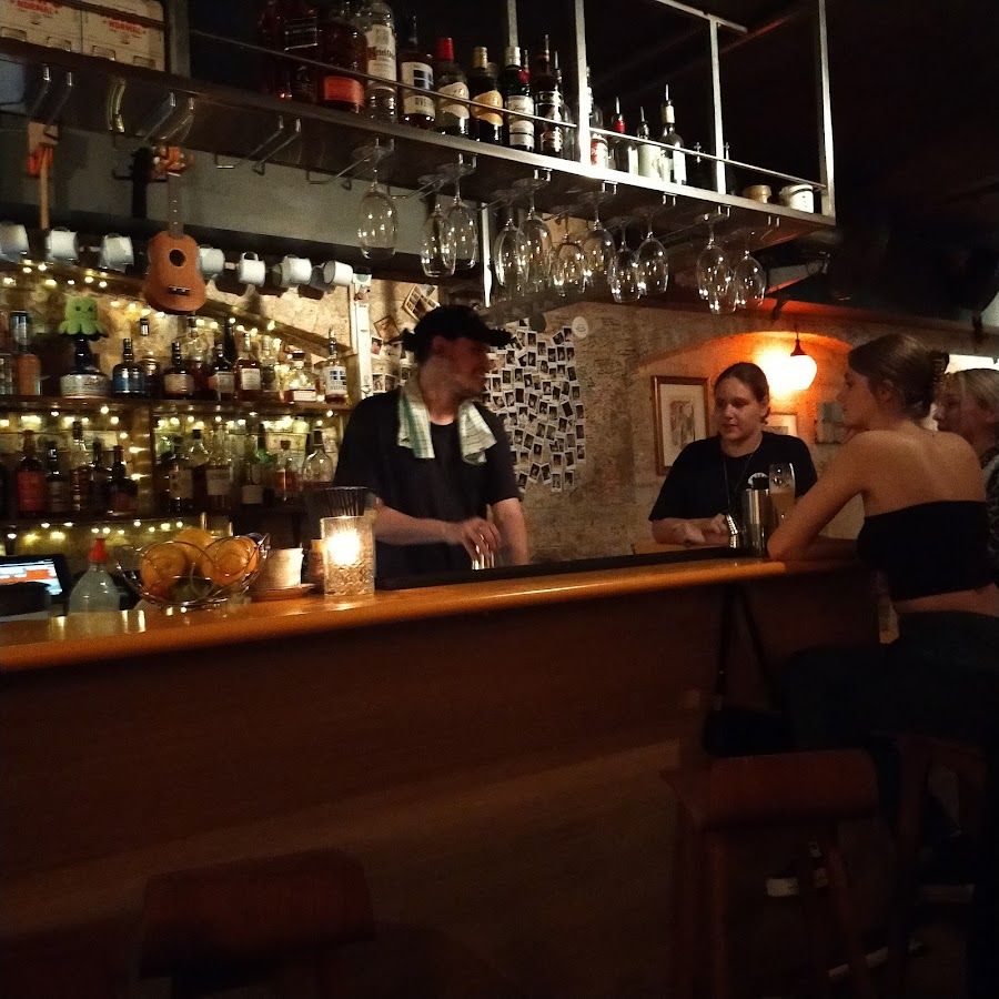 Grandma's Bar, Sydney