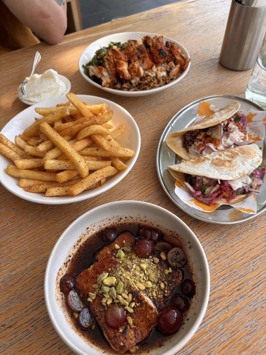Henrietta Supper Club, Sydney