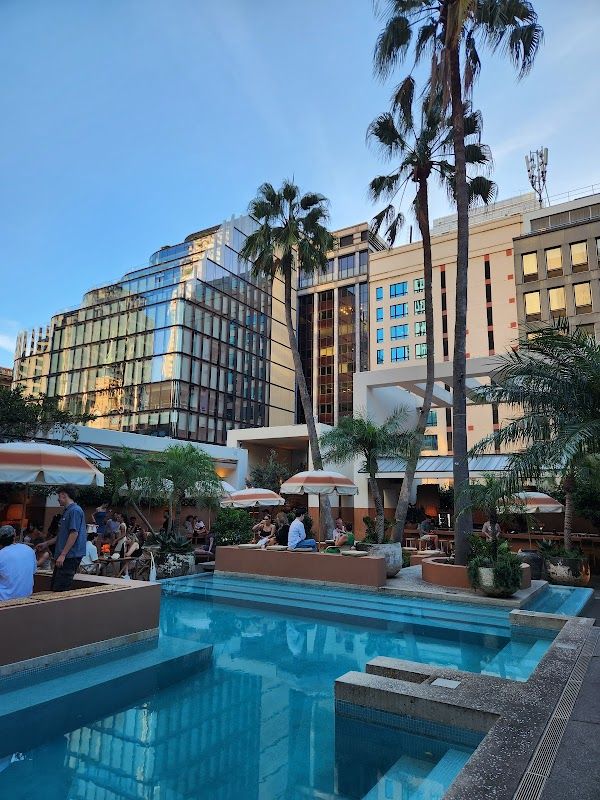 Blu Bar on 36