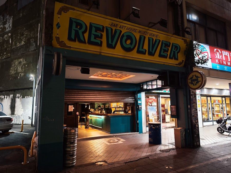 Revolver Taipei, Taipei