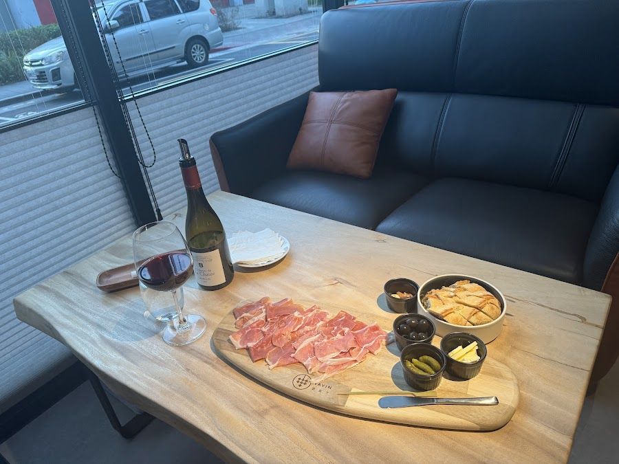 Vino Vino Bar, Taipei